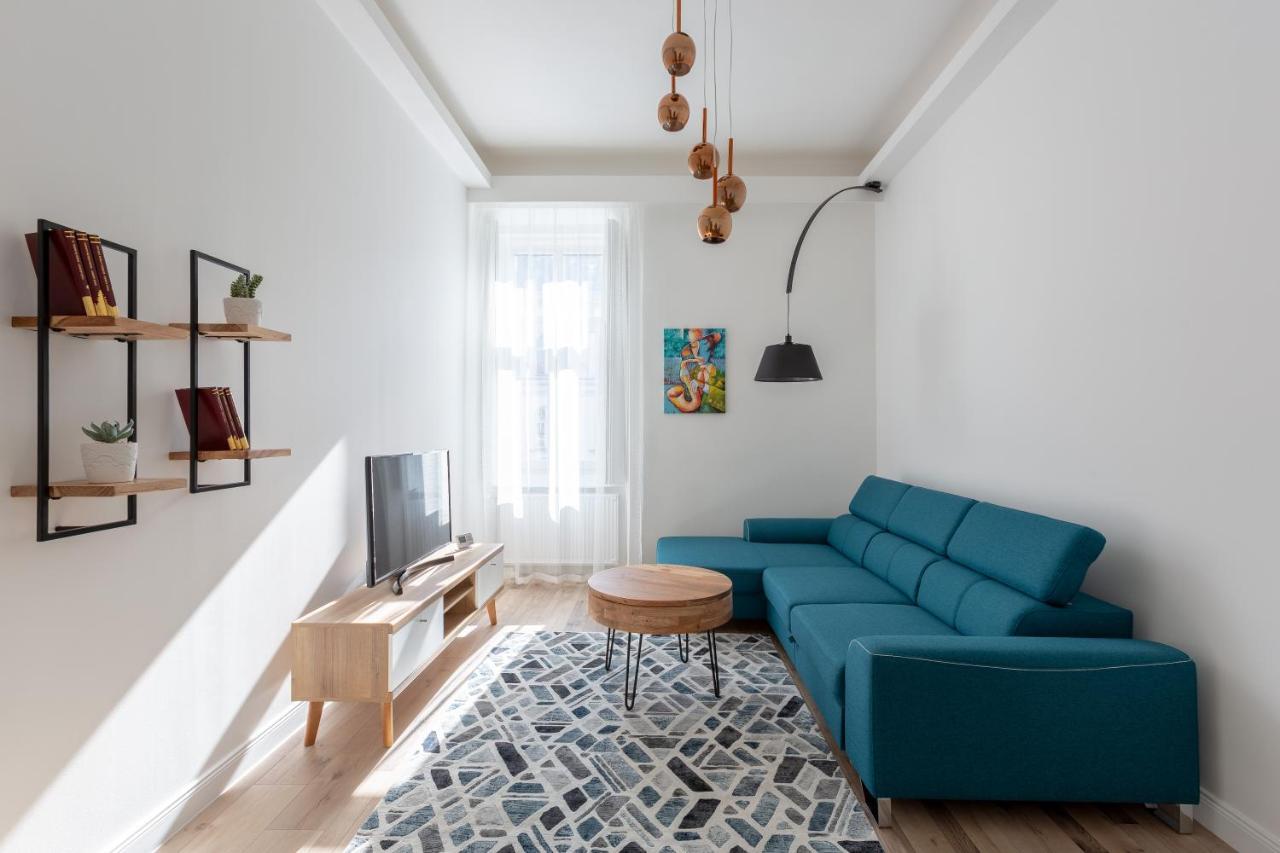 Downtown Elegance By Liberty Bridge - 90m2 * Budapest